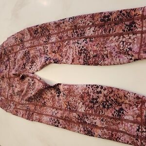Stylish Pink Patterned Womens Leggings